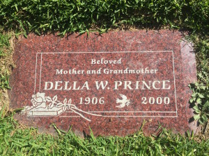 Della Prince gravemarker